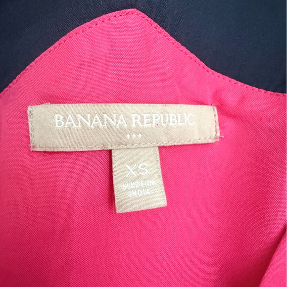 Banana Republic Fuchsia and Black Tank Top - Picture 3 of 4